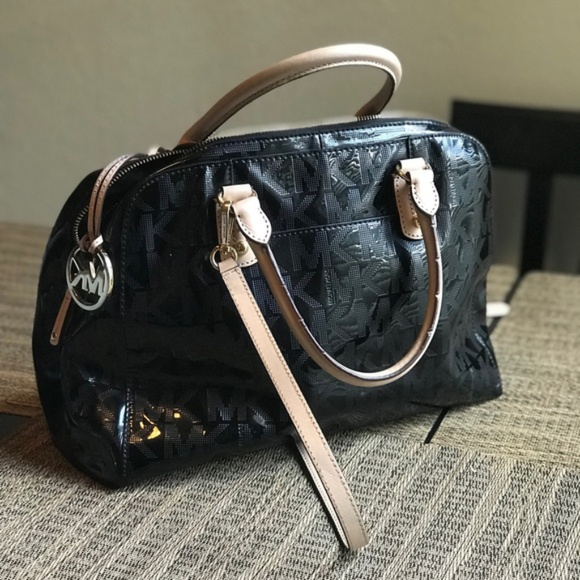 Michael Kors Handbags - !MOVING SALE! Michael Kors Patent Leather Satchel